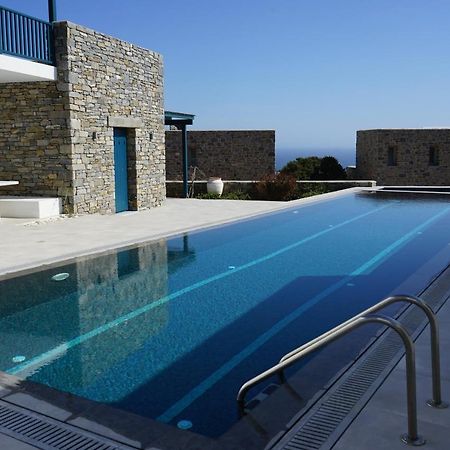 Paros-Memories-Neubau-Villen, Sportpool Aspro Chorio Bagian luar foto