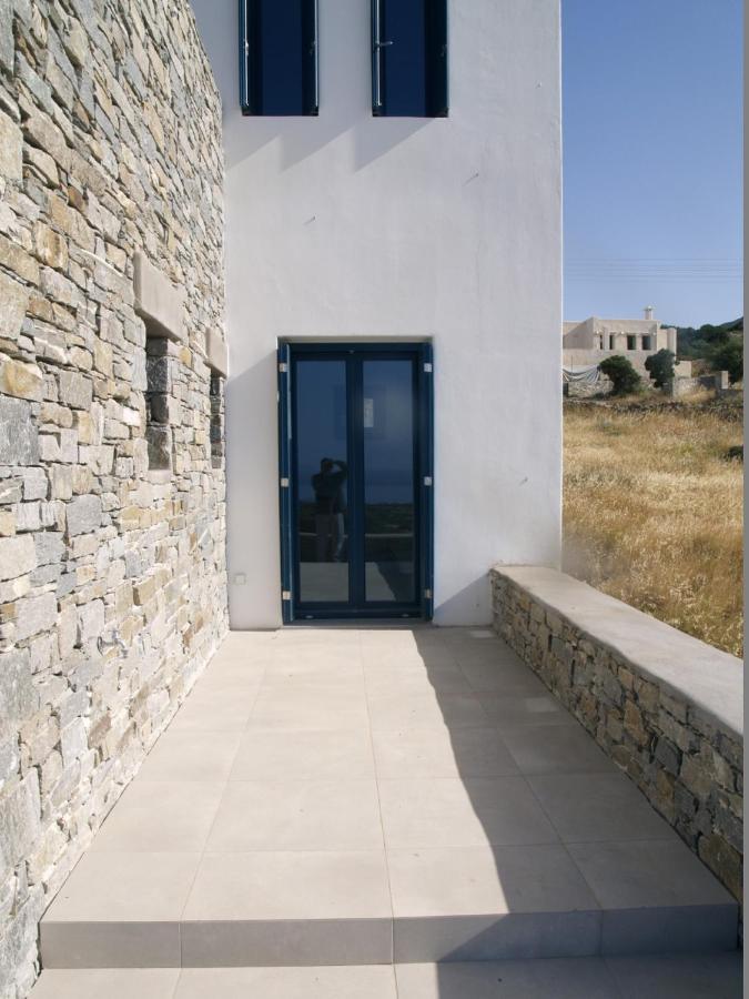 Paros-Memories-Neubau-Villen, Sportpool Aspro Chorio Bagian luar foto