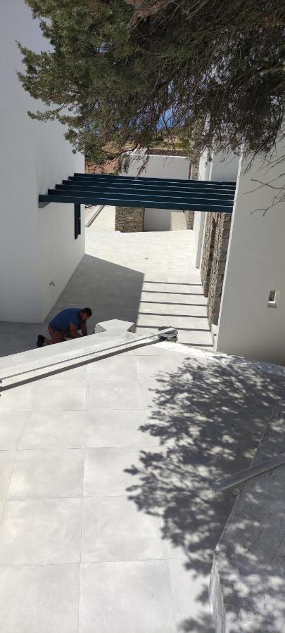Paros-Memories-Neubau-Villen, Sportpool Aspro Chorio Bagian luar foto