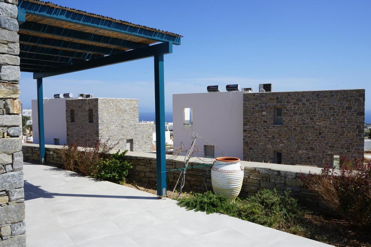 Paros-Memories-Neubau-Villen, Sportpool Aspro Chorio Bagian luar foto